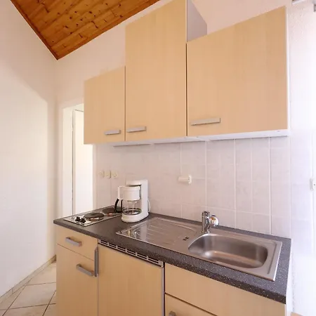 Apartment Gordana Vir